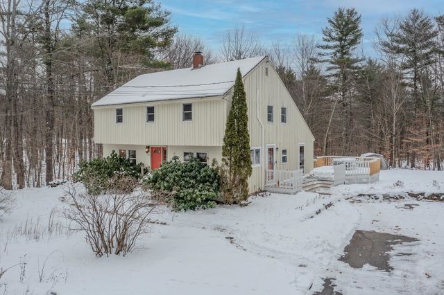 954 Parker Mountain Road, Strafford, NH 03884