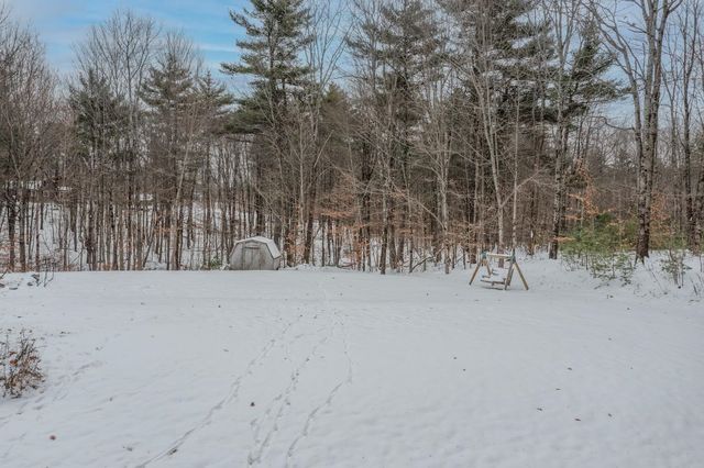 954 Parker Mountain Road, Strafford, NH 03884