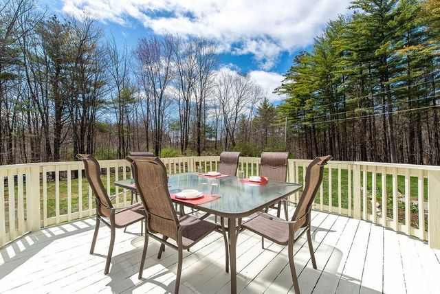 954 Parker Mountain Road, Strafford, NH 03884