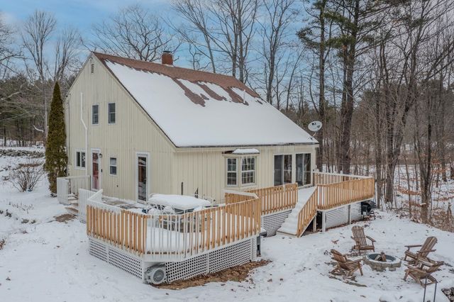 954 Parker Mountain Road, Strafford, NH 03884