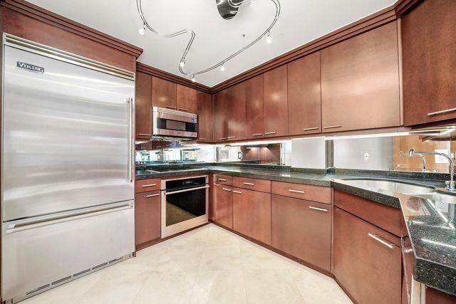 401 E Ontario Street 4206, Chicago, IL 60611