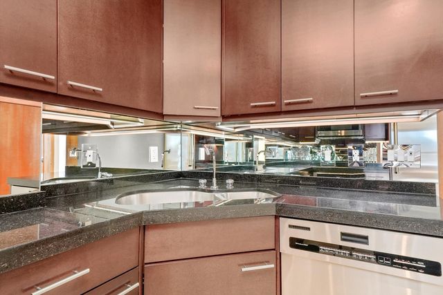 401 E Ontario Street 4206, Chicago, IL 60611