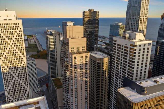 401 E Ontario Street 4206, Chicago, IL 60611