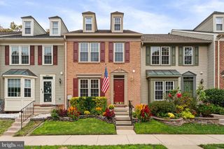 8852 EAGLE ROCK LN, Springfield, VA 22153