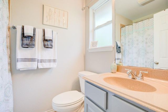 730 E Mather ST K301, New Braunfels, TX 78130