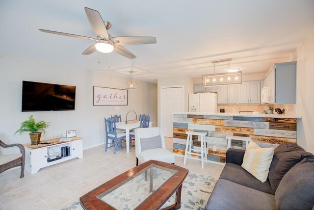 730 E Mather ST K301, New Braunfels, TX 78130