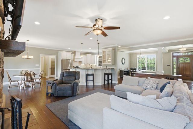 1576 Gayhart Lane, Nicholasville, KY 40356