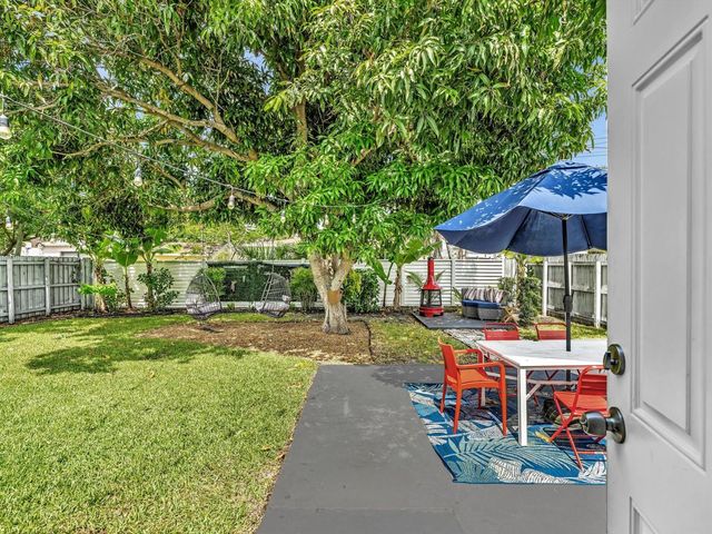 5365 N Andrews Avenue, Oakland Park, FL 33309