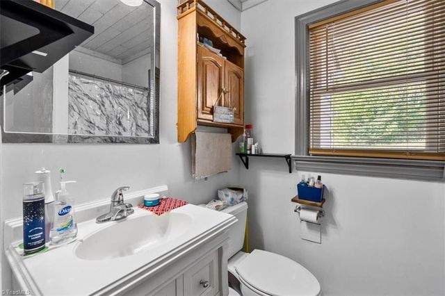 703 Eastview Drive, Asheboro, NC 27203