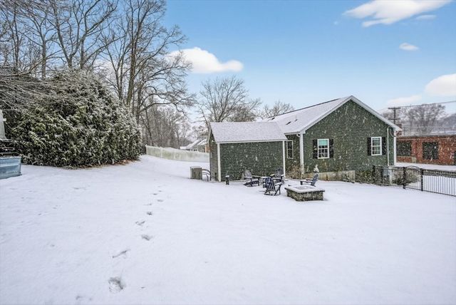 37 Tower Street, Hudson, MA 01749