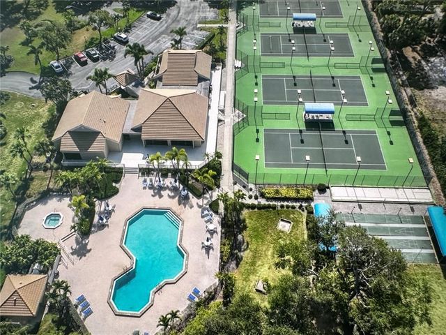 195 INLETS BOULEVARD 195, Nokomis, FL 34275