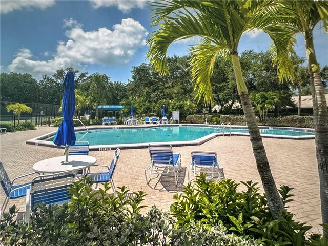 195 INLETS BOULEVARD 195, Nokomis, FL 34275