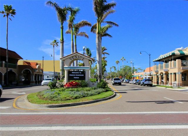 195 INLETS BOULEVARD 195, Nokomis, FL 34275