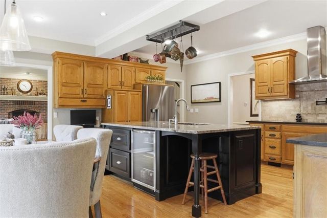 8601 W 139th Street, Overland Park, KS 66223