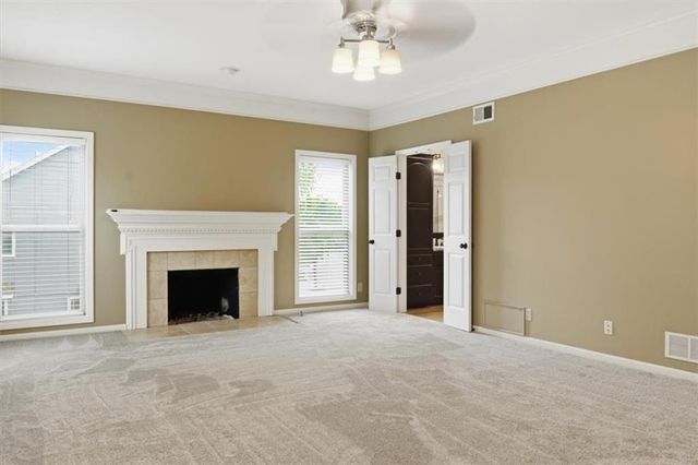 8601 W 139th Street, Overland Park, KS 66223