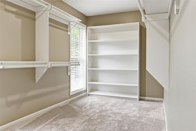 8601 W 139th Street, Overland Park, KS 66223