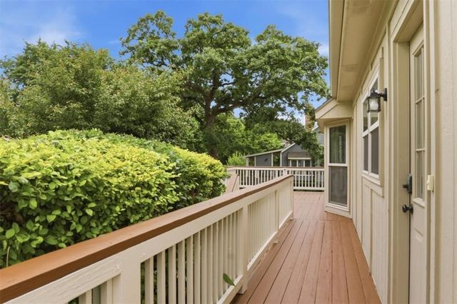 8601 W 139th Street, Overland Park, KS 66223