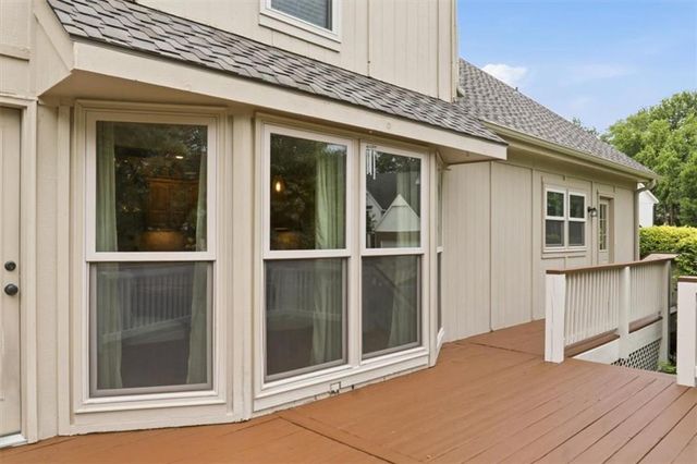 8601 W 139th Street, Overland Park, KS 66223