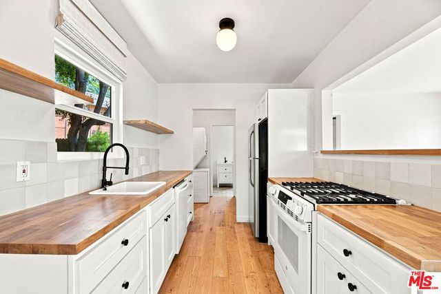 257 Isabel Street, Los Angeles, CA 90065