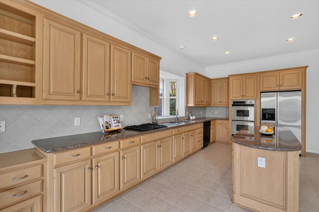 4927 Stony Ford Drive, Dallas, TX 75287