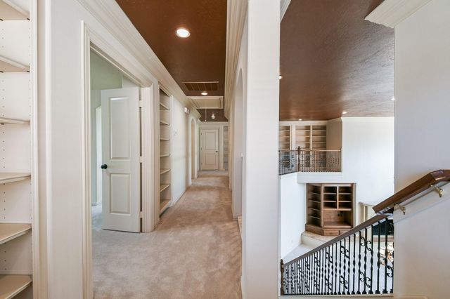 2014 Flower Garden Lane, Houston, TX 77077