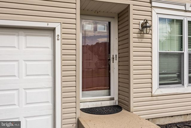 2 MYSTIC WAY, Burlington, NJ 08016