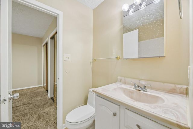 4922 WEALDING WAY, Oxon Hill, MD 20745