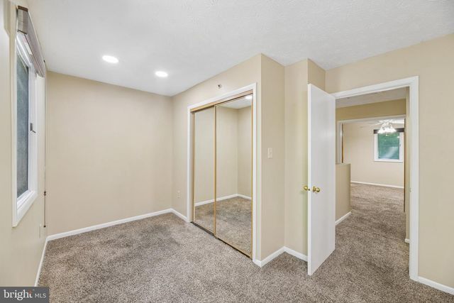 4922 WEALDING WAY, Oxon Hill, MD 20745