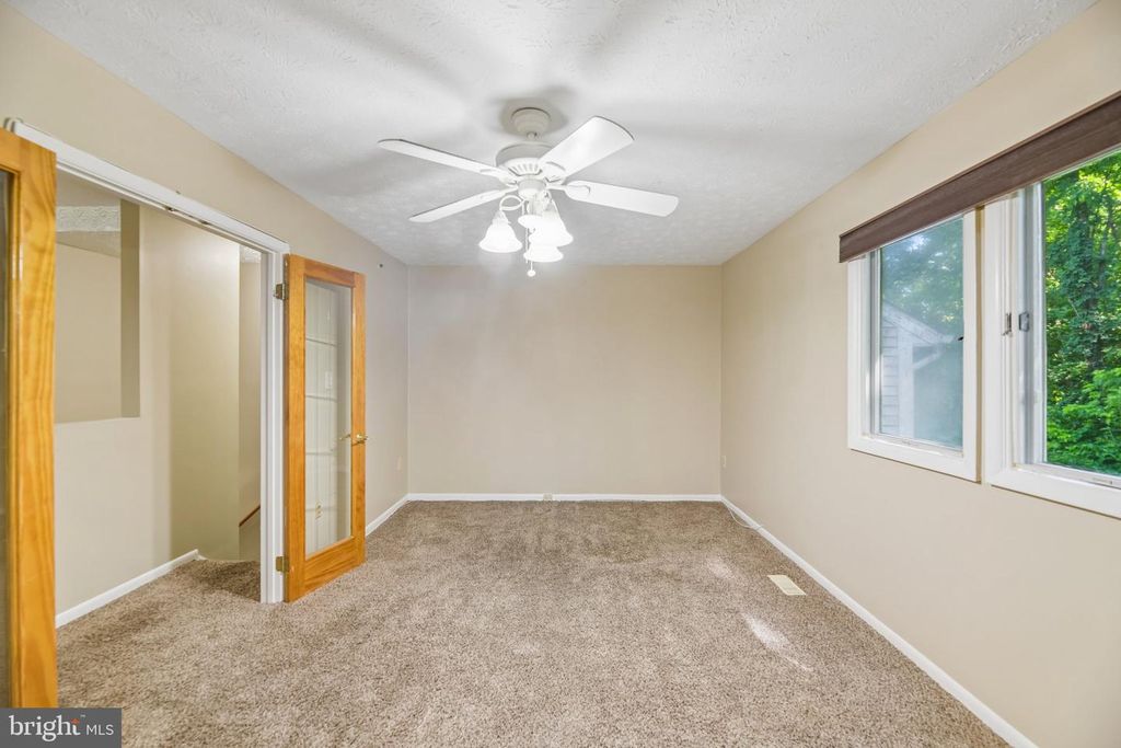 Image 14 of property listing at 4922 WEALDING WAY, Oxon Hill, MD 20745