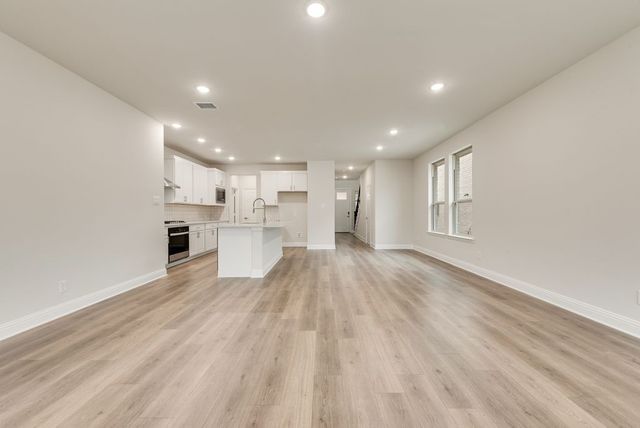 176 Ashbrook Street, Little Elm, TX 75068