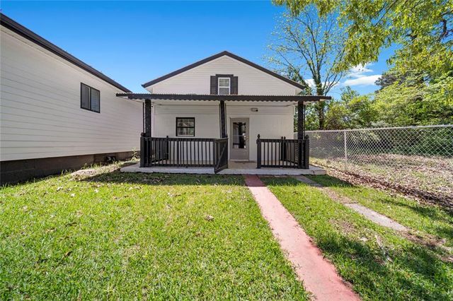 1561 Rex Road, Morrow, GA 30260