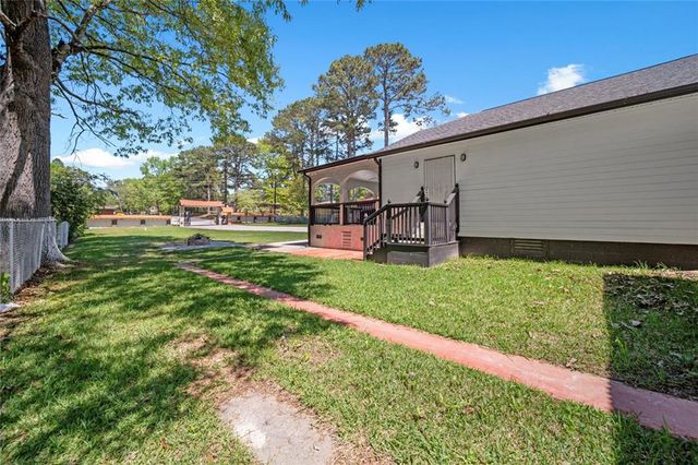 1561 Rex Road, Morrow, GA 30260