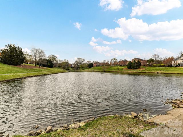 1038 Woodhall Drive, Huntersville, NC 28078