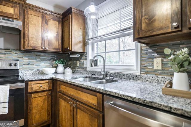 6437 Carey Drive, Macon, GA 31216