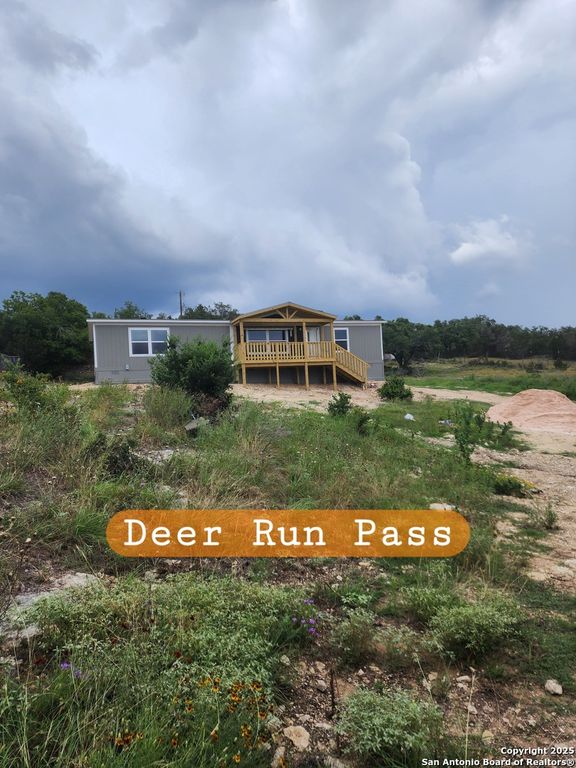1214 DEER RUN PASS, Canyon Lake, TX 78133