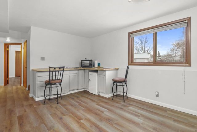 1350 Fireside CIRCLE, Oshkosh, WI 54901