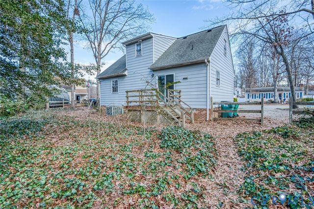 4726 Mill Park Dr, Glen Allen, VA 23060