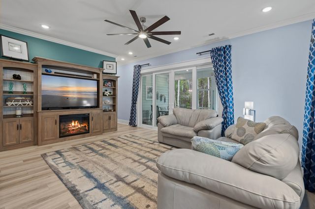 3017 Moss Bridge Ln., Myrtle Beach, SC 29579