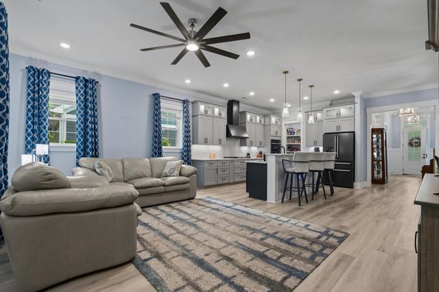 3017 Moss Bridge Ln., Myrtle Beach, SC 29579