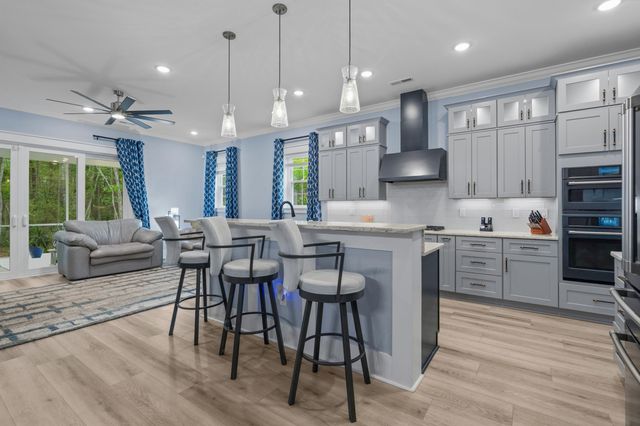 3017 Moss Bridge Ln., Myrtle Beach, SC 29579