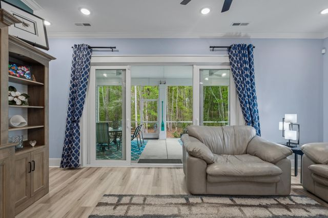 3017 Moss Bridge Ln., Myrtle Beach, SC 29579