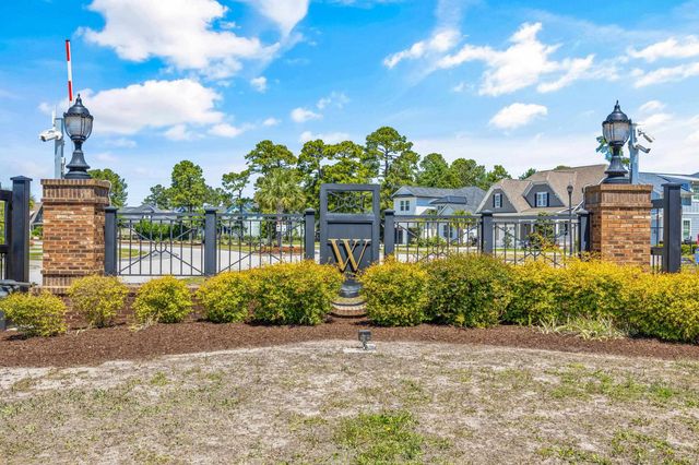 3017 Moss Bridge Ln., Myrtle Beach, SC 29579