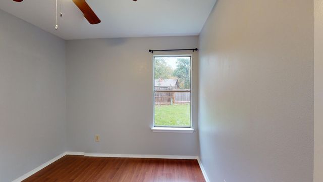 7611 Lunar DR, Austin, TX 78745