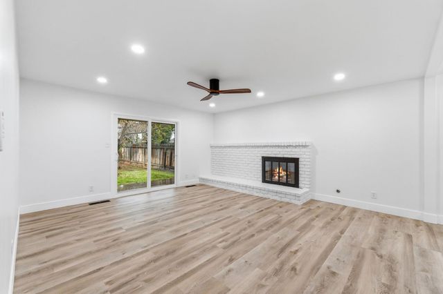 506 E Sample Avenue, Fresno, CA 93710