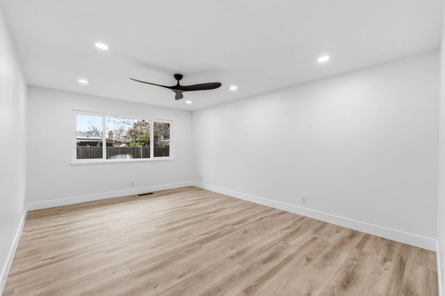 506 E Sample Avenue, Fresno, CA 93710