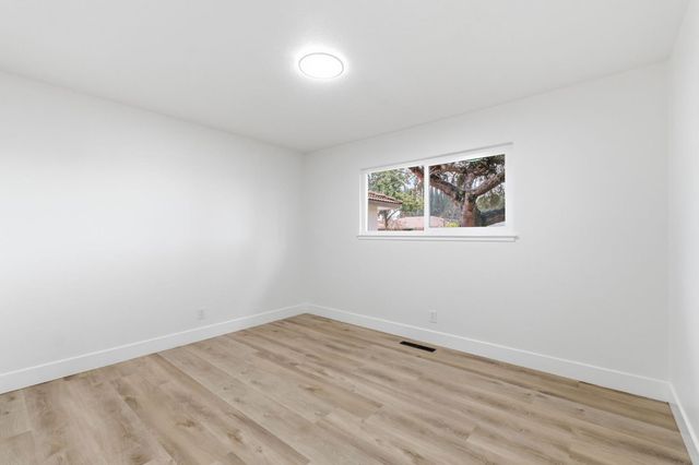 506 E Sample Avenue, Fresno, CA 93710