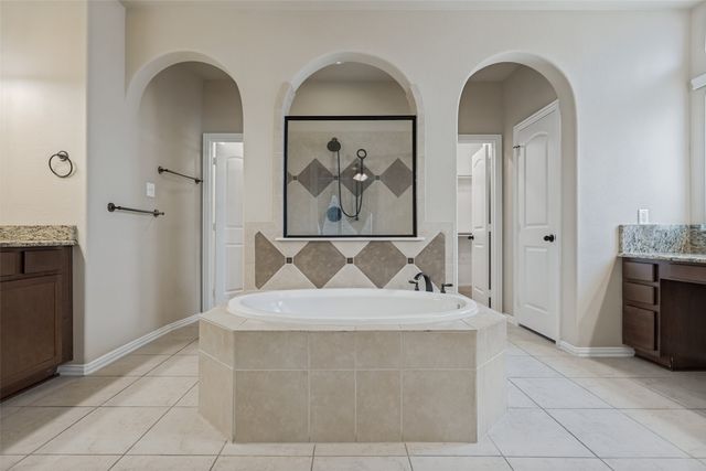 6409 Tuckers Place, Rowlett, TX 75089