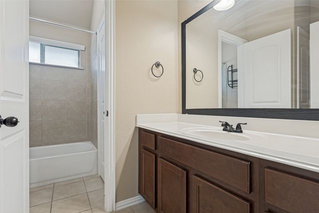 6409 Tuckers Place, Rowlett, TX 75089