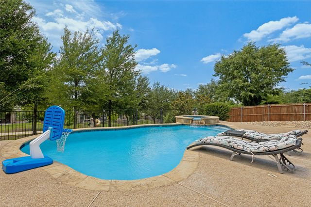 6409 Tuckers Place, Rowlett, TX 75089