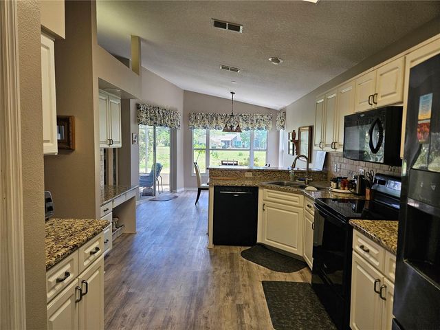 11340 TEE TIME CIRCLE, New Port Richey, FL 34654
